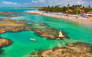 Lee más sobre el artículo Porto de Galinhas: ¿Paraíso Natural o Trampa para Turistas? Nuestra Reseña Más Sincera