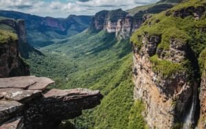 Lee más sobre el artículo Trekking en el Valle do Pati: Guía Completa de una Aventura Inolvidable en Chapada Diamantina