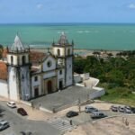 Olinda, Patrimonio Mundial: Descubriendo sus Calles Coloniales, Arquitectura Barroca y el Ritmo Inconfundible del Frevo y Maracatu