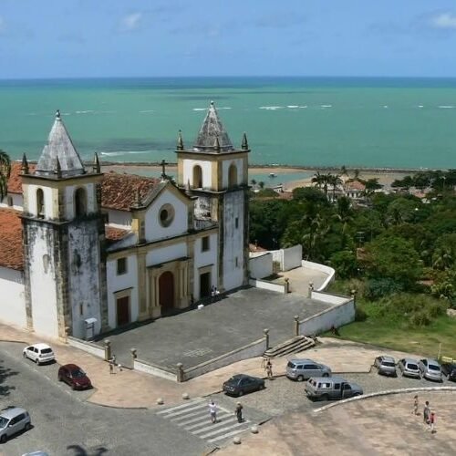 Olinda, Patrimonio Mundial: Descubriendo sus Calles Coloniales, Arquitectura Barroca y el Ritmo Inconfundible del Frevo y Maracatu
